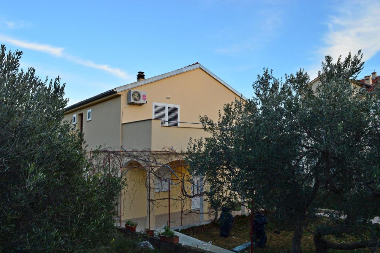 Apartments Vilim Tisno Bagian luar foto